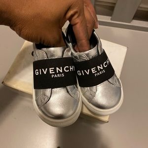 Givenchy Toddler sneakers
